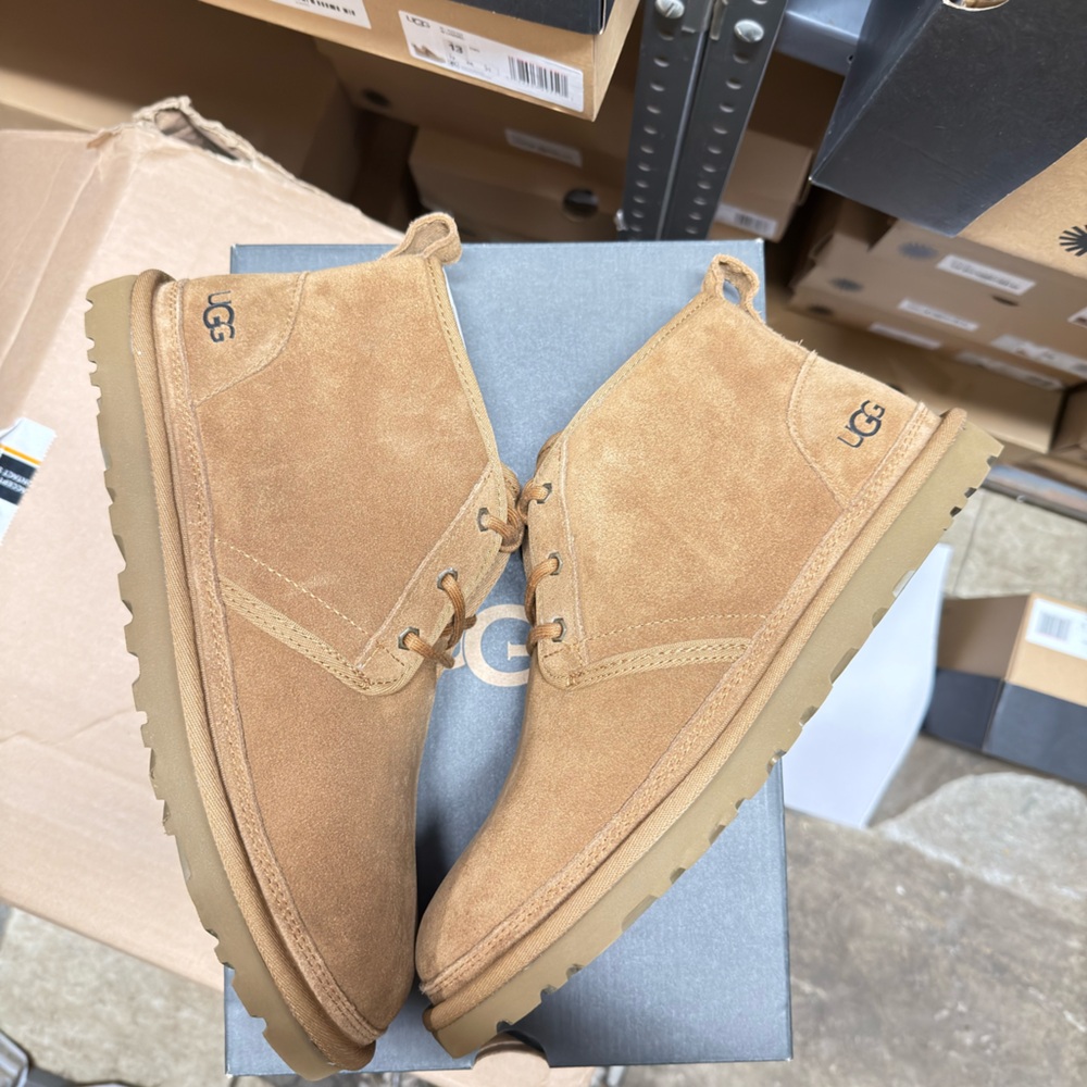 UGG Men's  Neumel Brown Chukka Boots